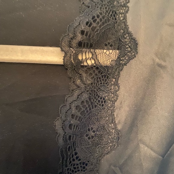 Dita Von Teese Star Lift Robe - Dressing gown - exquisite lace and flattering - Picture 4 of 9